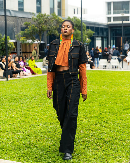 STRIDES TOMBOY CROP JACKET